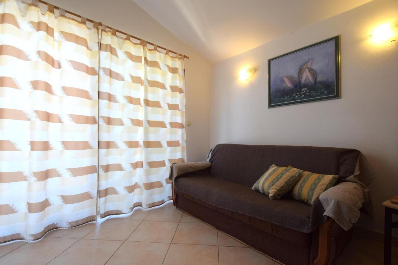 מאלינסקה Holiday Home Pere מראה חיצוני תמונה